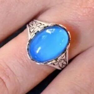 Vintage Flower Design - Boho Style Mood Stone - Color Changing Ring Stainless